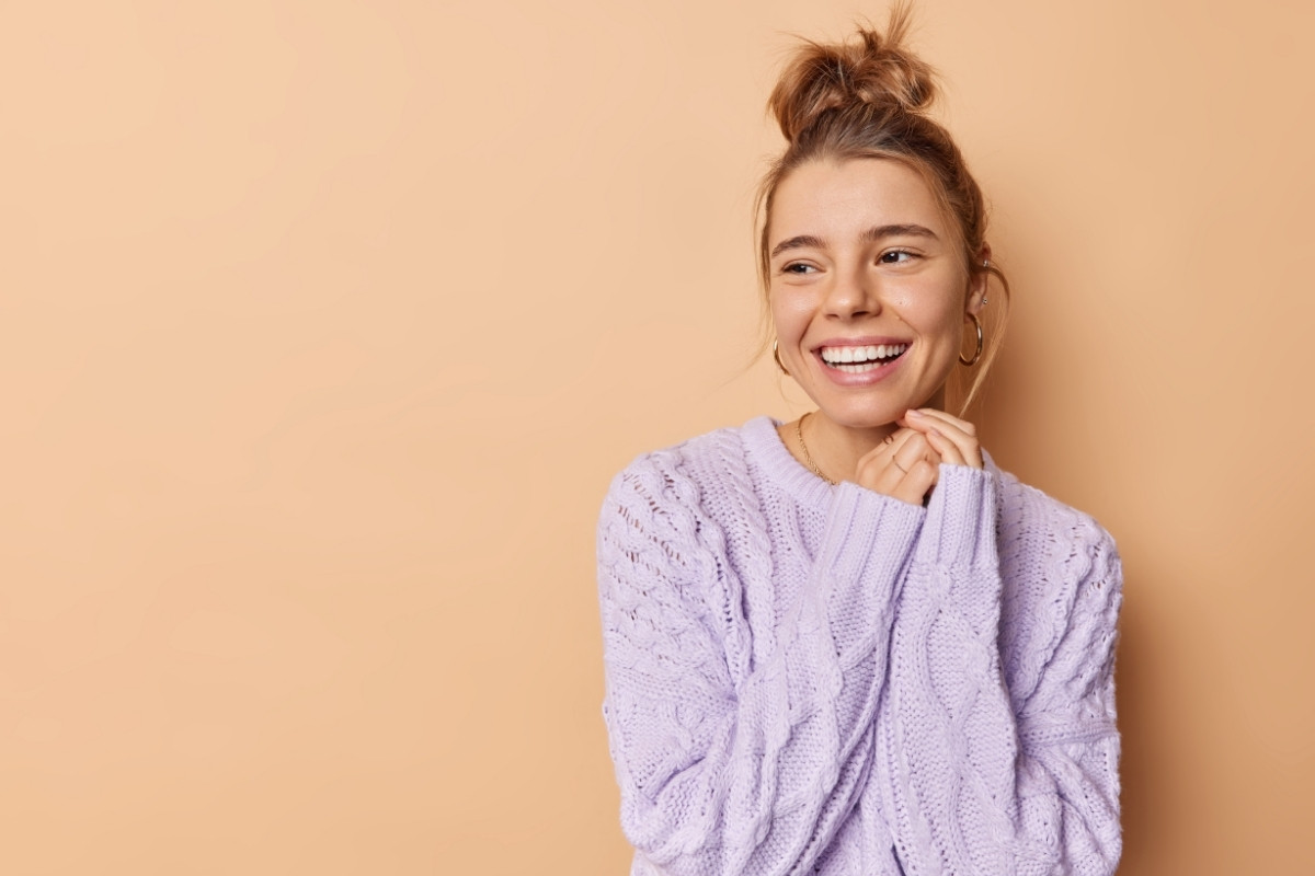 Cosmetic Dentists Fix Gaps Between Teeth